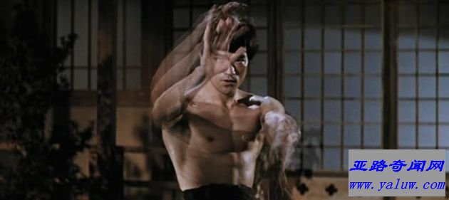 《精武门》(罗维，1972)