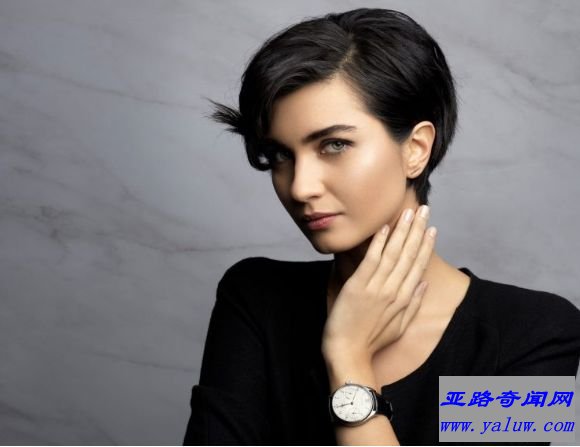 Tuba Buyukustun