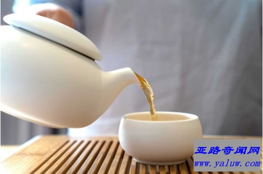 乌龙茶:帮助代谢脂肪