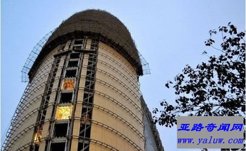 中国十大最丑建筑之一：人民日报新大楼