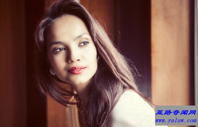 Aamina Sheikh 每集2500美元