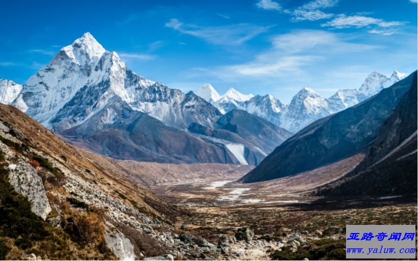 世界十大最佳冒险旅游目的地：从喜马拉雅山俯视世界