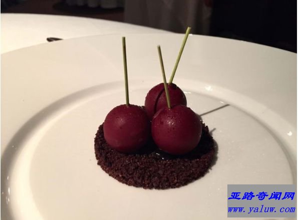 Osteria Francescana, 摩德纳