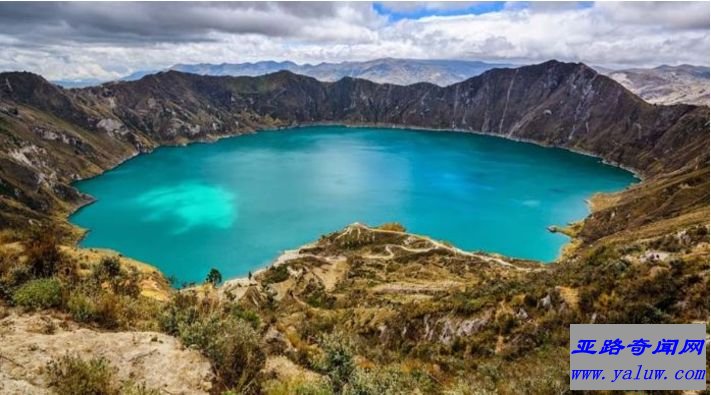 厄瓜多尔基洛托阿火山湖