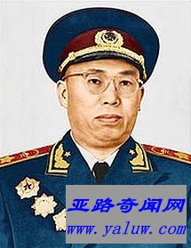 开国十大元帅之一《罗荣桓》