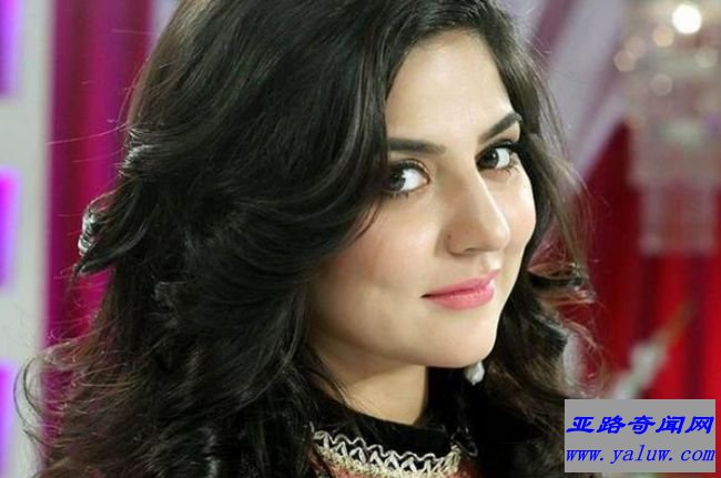 Sanam Baloch 每集4400美元