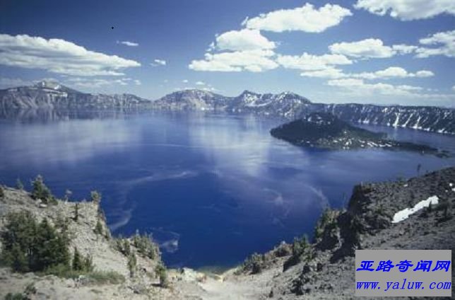 火山口湖 美国俄勒冈州