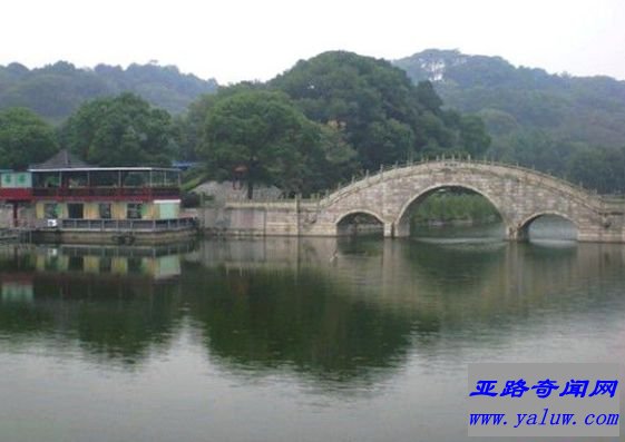 2.洞庭湖