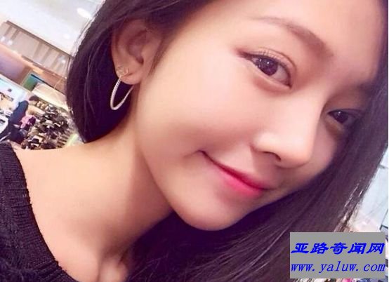 越南最美女大学生yeohuny，竟然是越南长大的青岛女孩