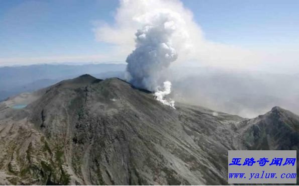 御岳山火山