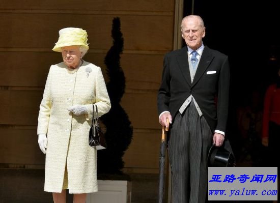 英历史上最长王室婚姻 英国女王伉俪结婚70周年纪念日