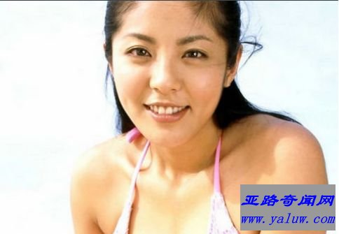 8.根本春美