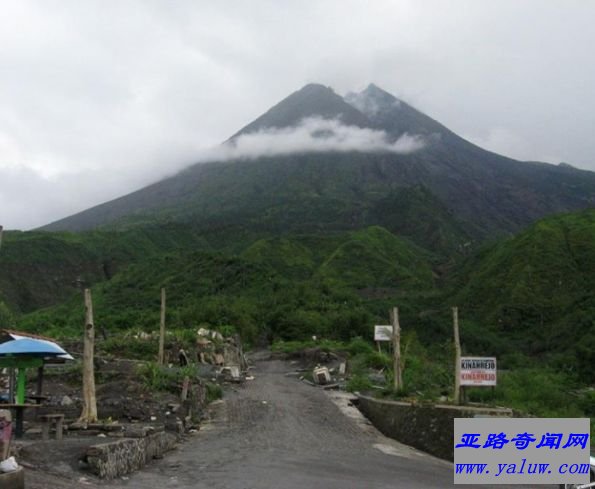 印度尼西亚默拉皮火山