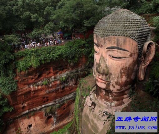 乐山大佛的修建背景